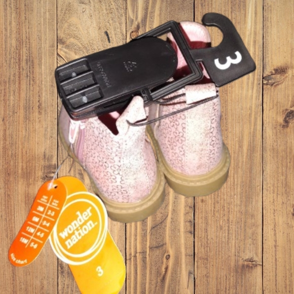 M7) Wonder Nation Pink Glitter Chelsea Boots – Toddler Girl Size 3T - Picture 8 of 11